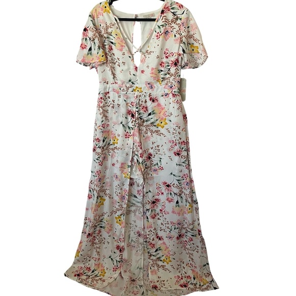 GB Dresses & Skirts - GB Floral V-Neck Romper Maxi Dress L